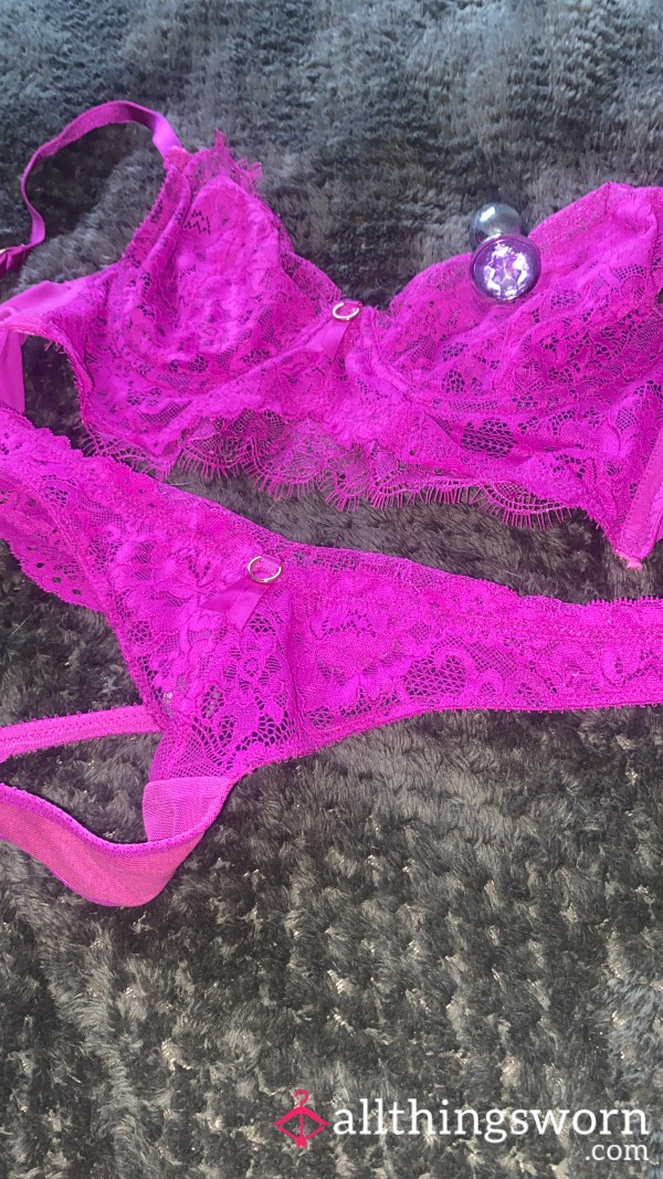 Purple Set And Used Bu*t Plug