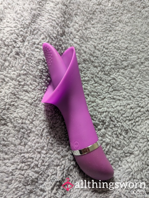Purple Tongue Vibrator 💜