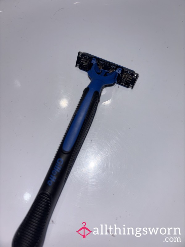 Puss And Leg Hair Razor
