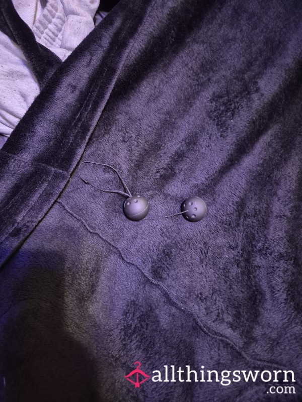 Pu**y Balls