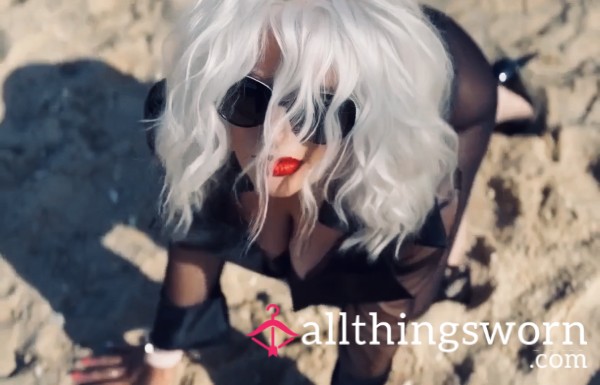 Pu**y Galorious In A Dessert 🏝️