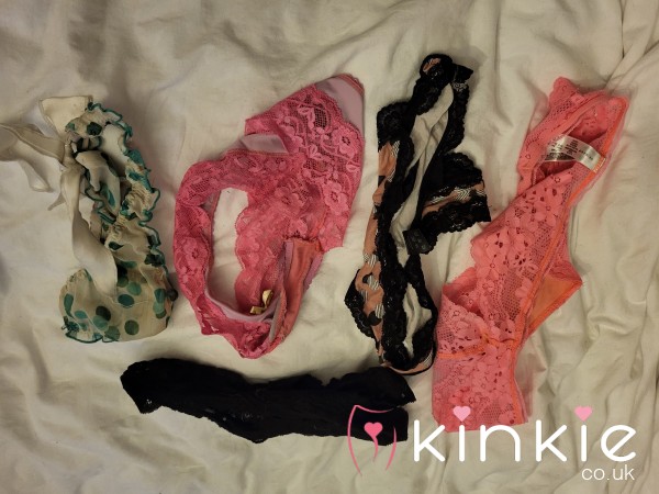 Pu**y JUICE DRENCH KNICKERS - PETITE CHEATING BLONDE HOUSEWIFE