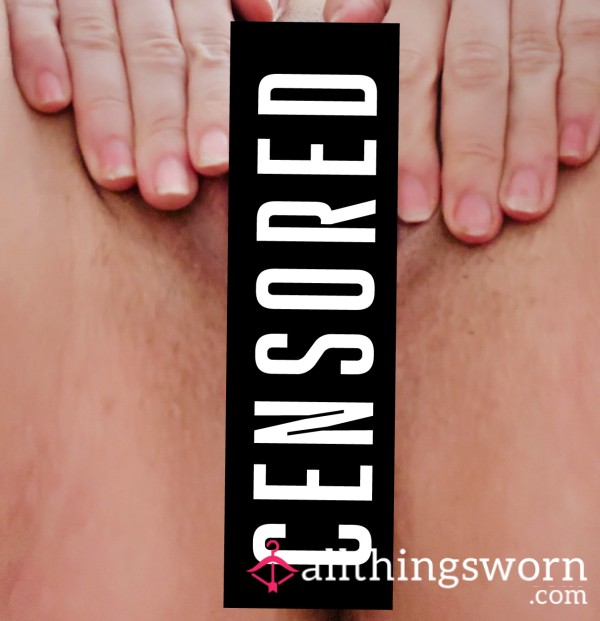 3 Up Close Pu**y Pics With SPREAD💋💦