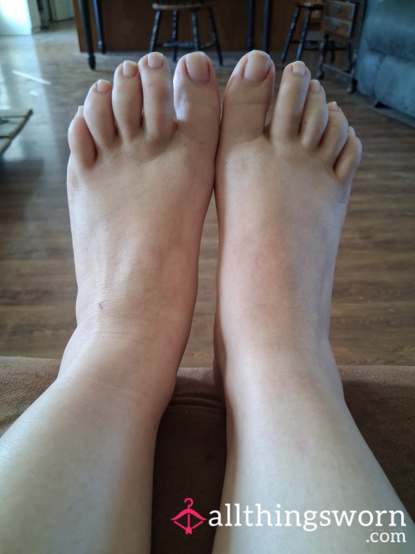 Putting Lotion On My Feet