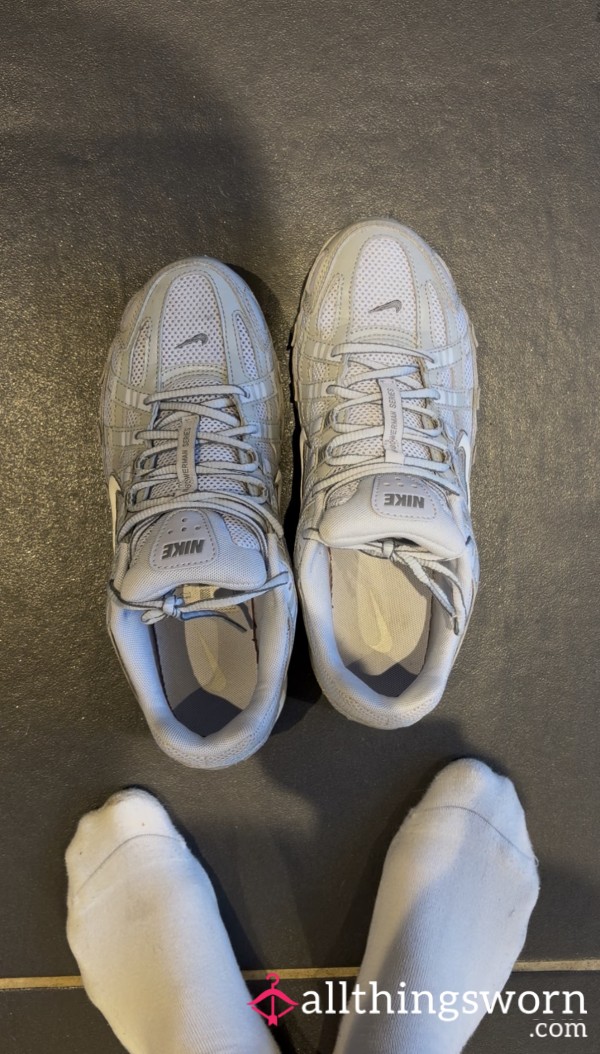 Putting On My Trainers