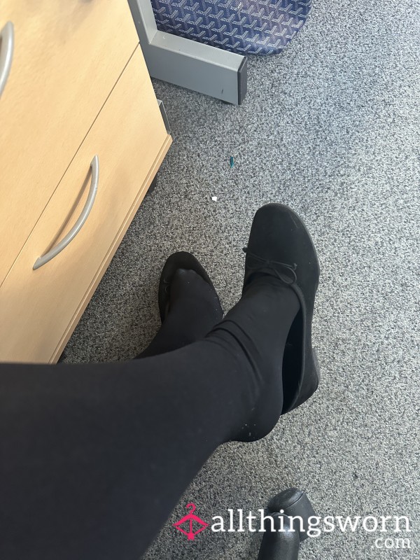 Putting Tights On