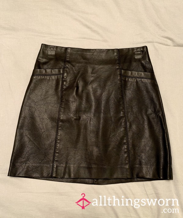 Faux Leather Skirt With Zip