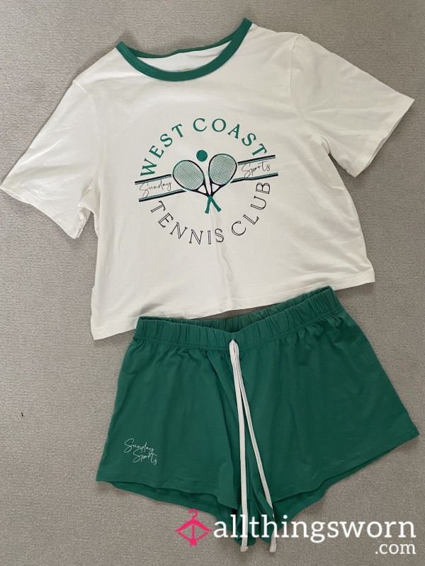 Pyjama Set: Green And White Short Shorts And Crop T-shirt