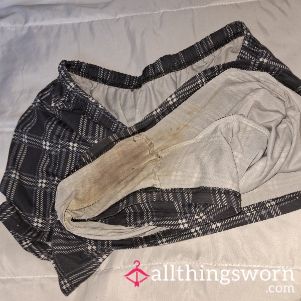 Pyjama Shorts Worn In The Hot Weather