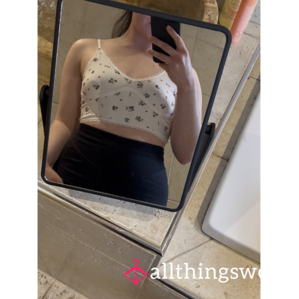 Quick Titty Tease 😉