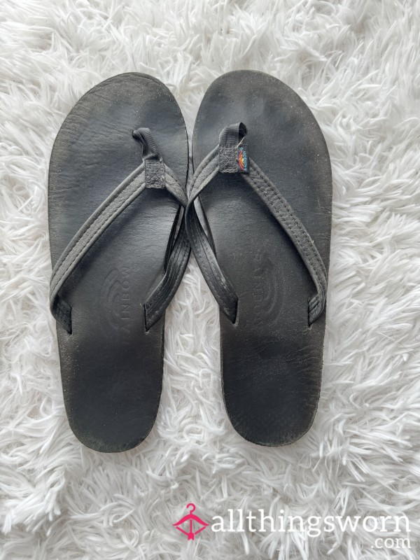 Rainbow Flip Flops - Black