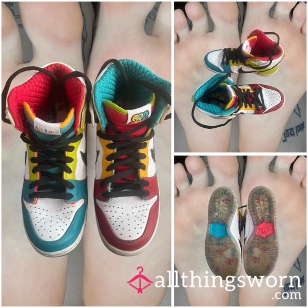 ꕤ RAINBOW NIKE SNEAKERS ꕤ