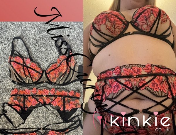❗️RARE❗️Ann Summers Complete Lingerie Set Including Bra, Suspender Belt And G String Panties (postage Included) (completely Customisable)