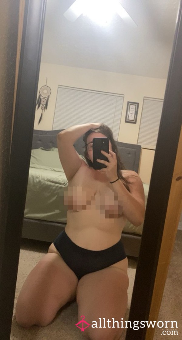 Rate Me! - Rate My Tits, A**, Feet, Legs, Pu**y, Or My Face!