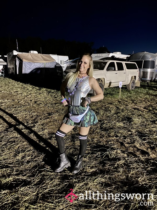 Rave Bae😘