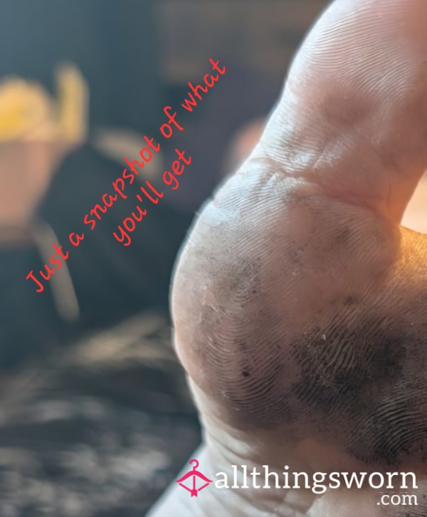 Raven's Filthy Feet