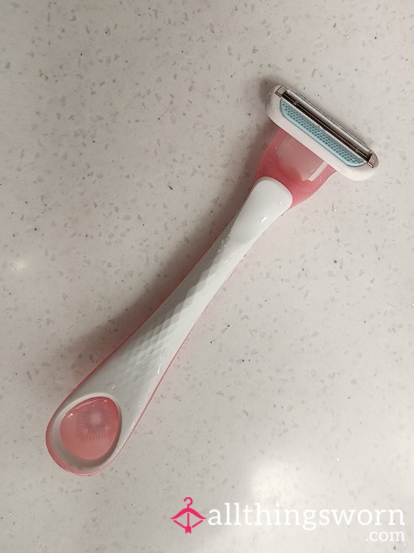 Razor Blade