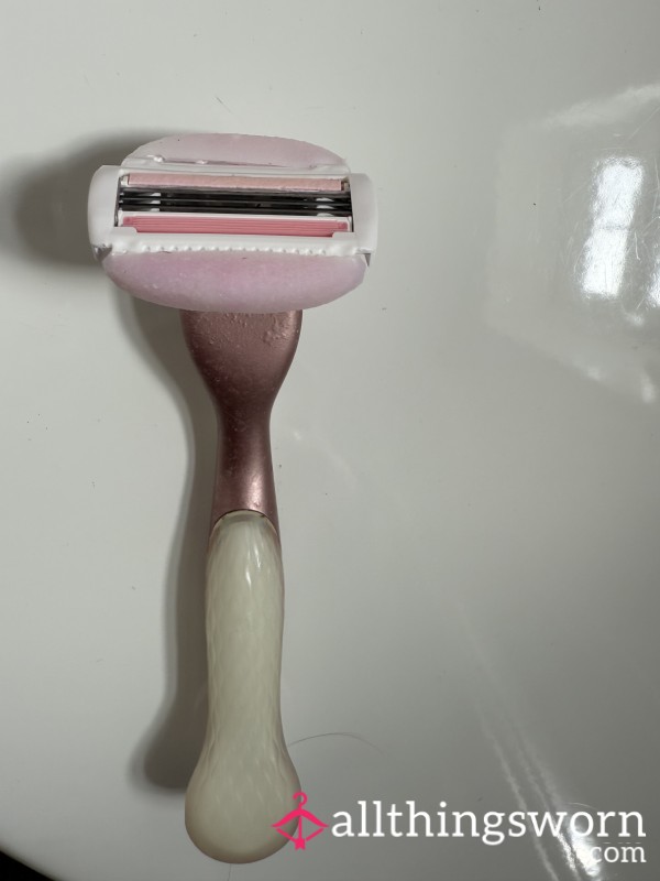 Razor Head
