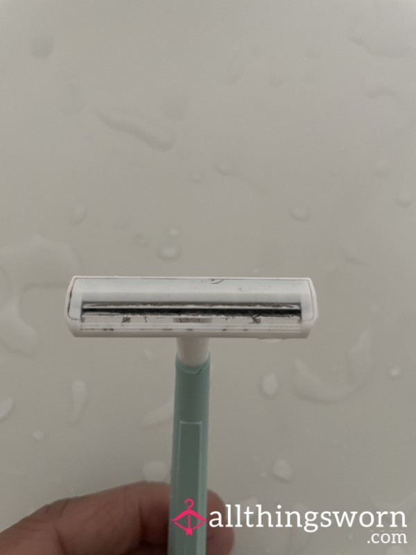 Razor That’s Been Used On My 🐱🐱