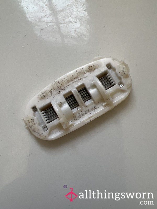 Razor Used To Shave Everywhere!