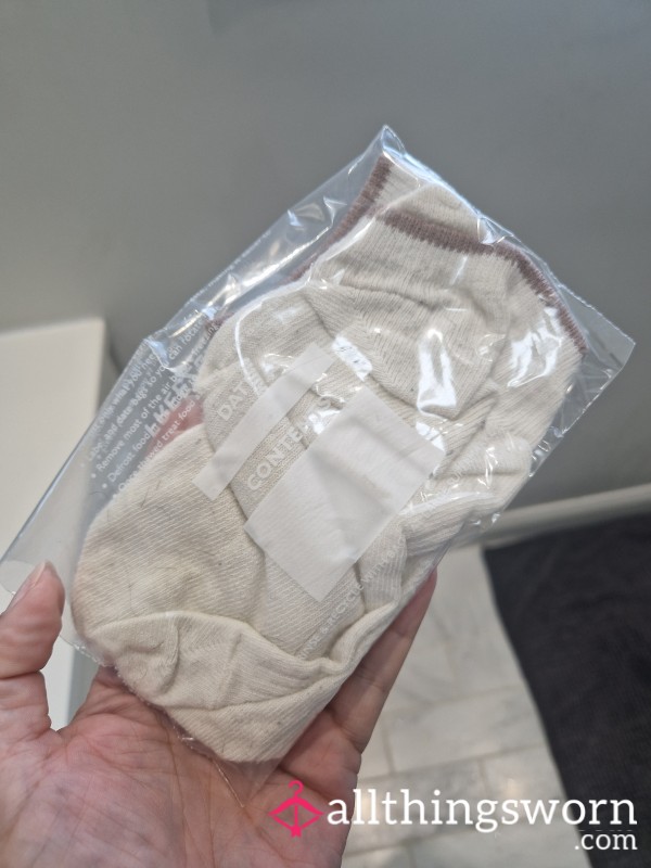 Ready To Leave For Their New Forever Home 💋