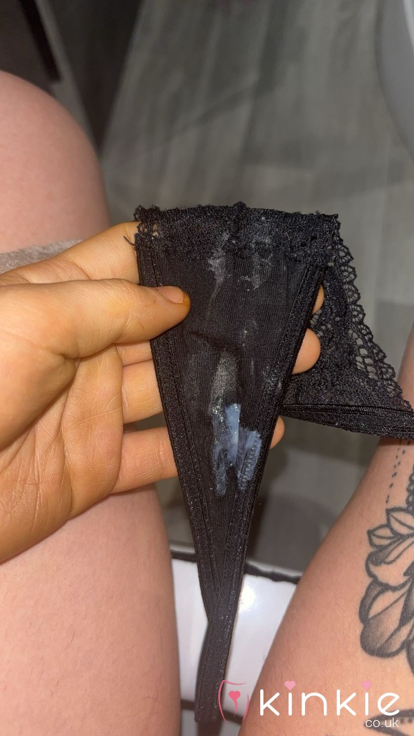 READY TO SEND (29th) 24 Hour Creamy C*m Thong !! 🥵🖤