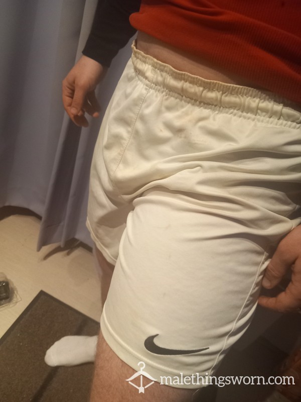 Really Really Dirty White Gymshort💦💪🏻|sweaty Nike