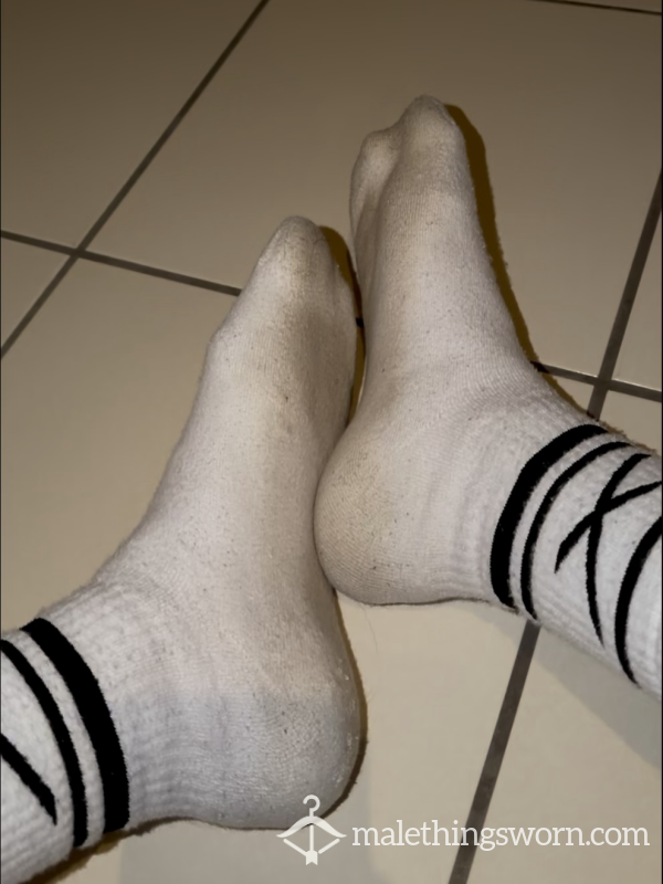 Really Smelly Socks/ 5 Days
