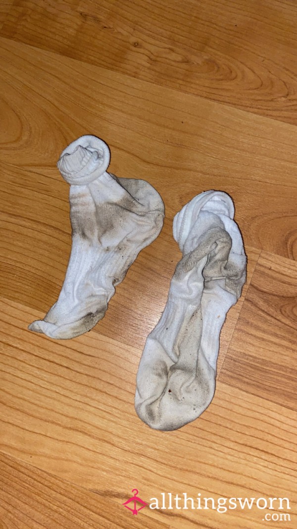 Really Stinky Dirty “white” Socks!🥵