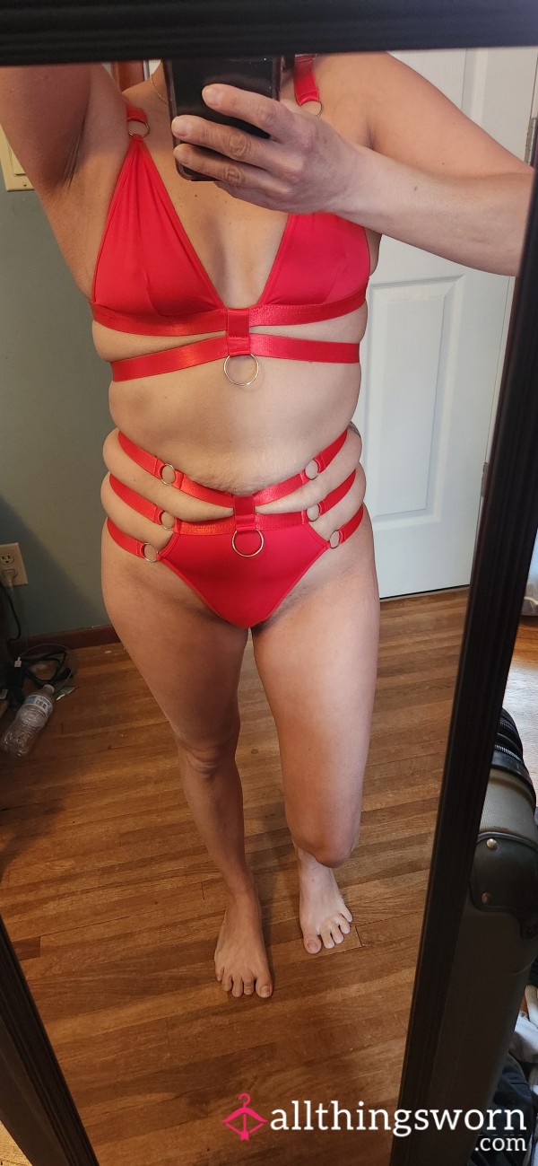 Red Bondage Set