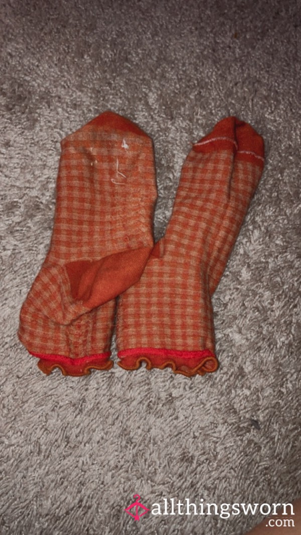 RED CHECKERED WORK SOCKS