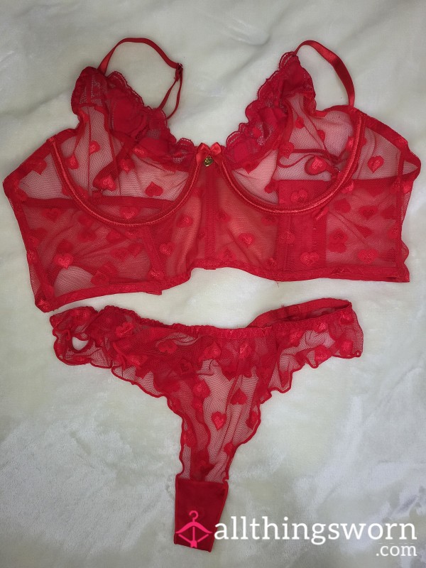 Red Heart Ruffle Lingerie Set – Crop Bra & Panties ❤️💞