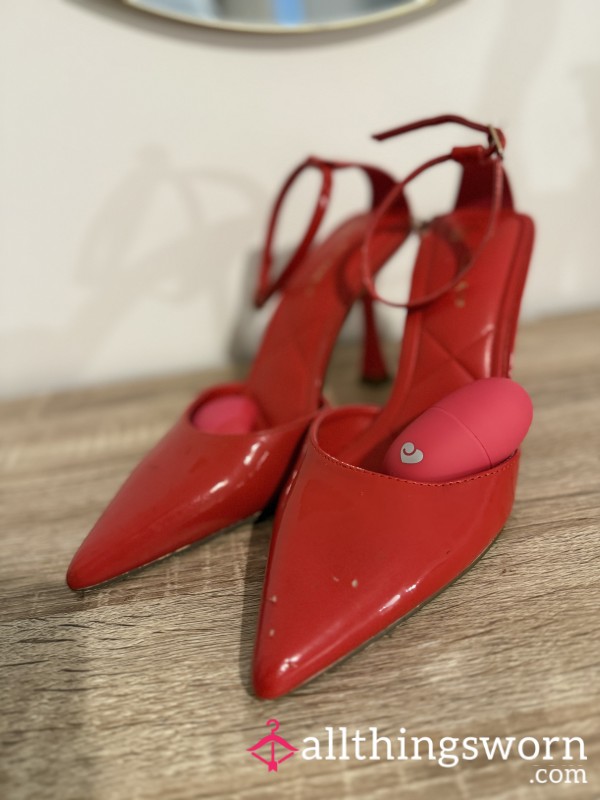 Red Heels That Scream Seduction – Who’s Ready To Worship Them😈
