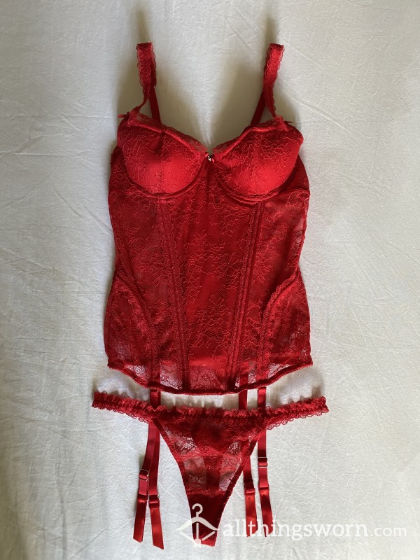 ❤️ Red Lace Basque & Thong Set
