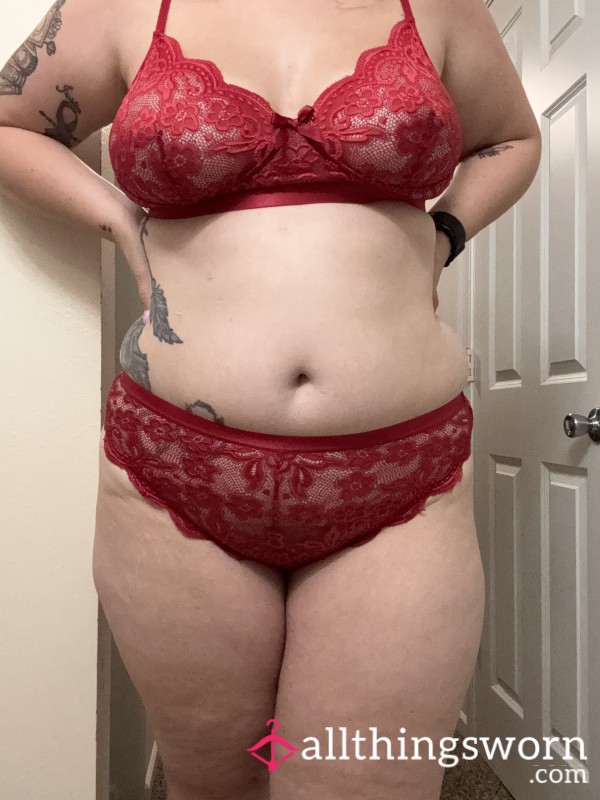 Red Lace Set