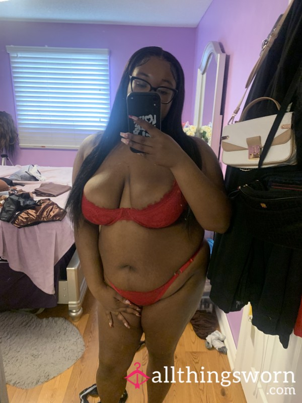 Red Lace Set