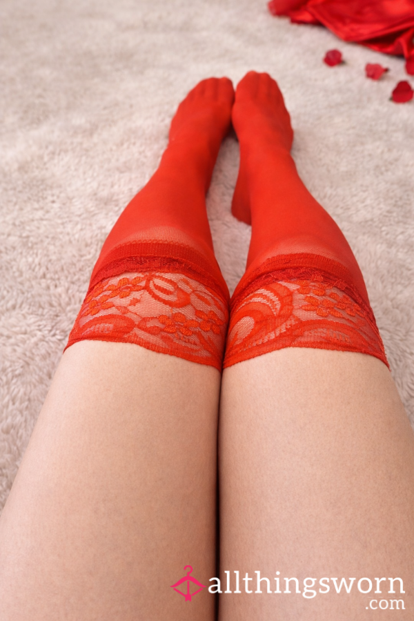❤️ Red Lace Thigh-High Stockings❤️