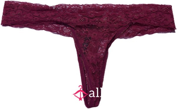 Red Lace Thong (Size M)