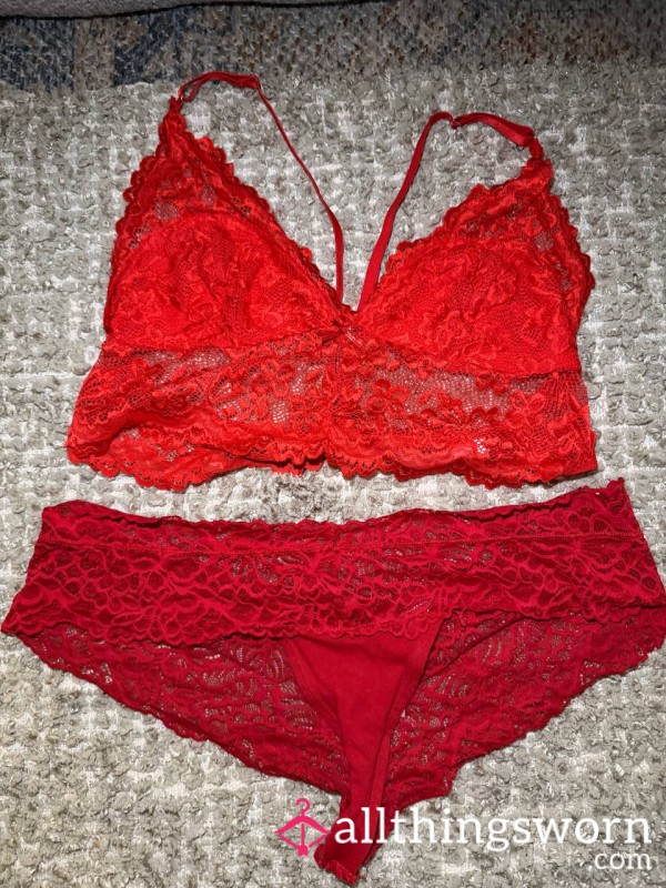 RED LINGERIE SET ❤️