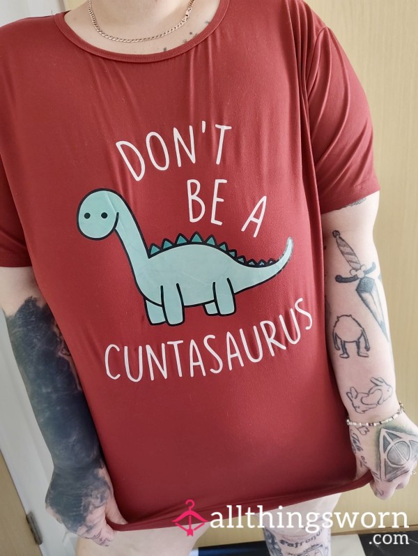 Red Oversized Tee💦