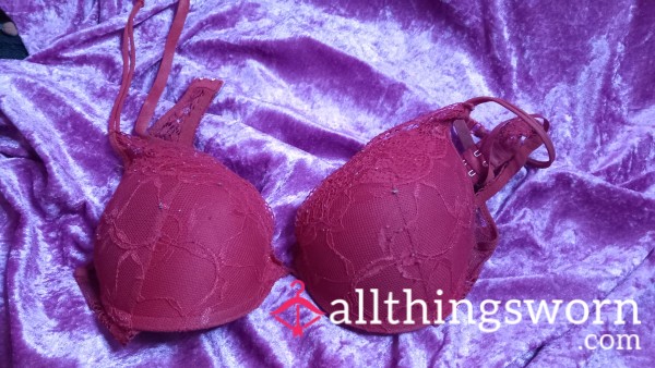 Red Padded Worn Lacy Red Bra