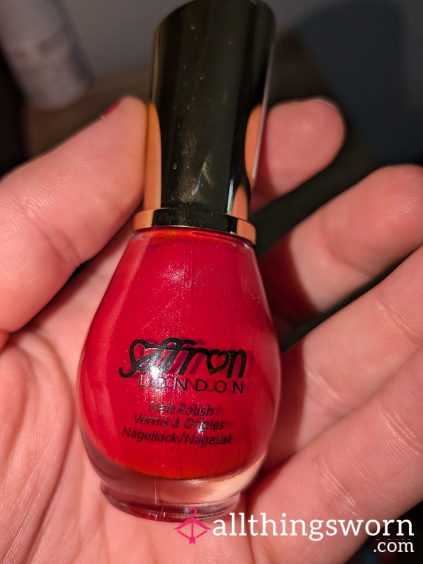 Red Painted Toes 💋