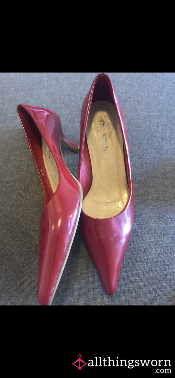 Red Patent Leather Pointed Heels