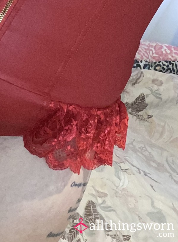 Red Pvc And Red Fishnets 😉😈🥵