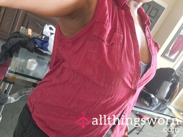 Red Sleeveless Bu*tondown SzM