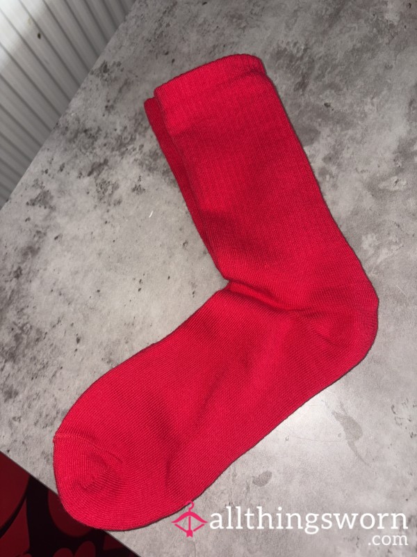 RED SOCKS