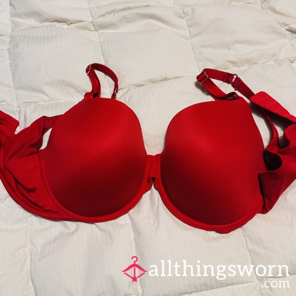 #1 Red T Shirt Bra 38D