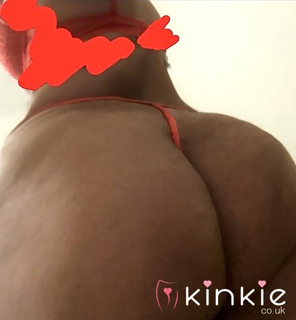 Red Thong, 48hr Worn, Scented 😈🔥