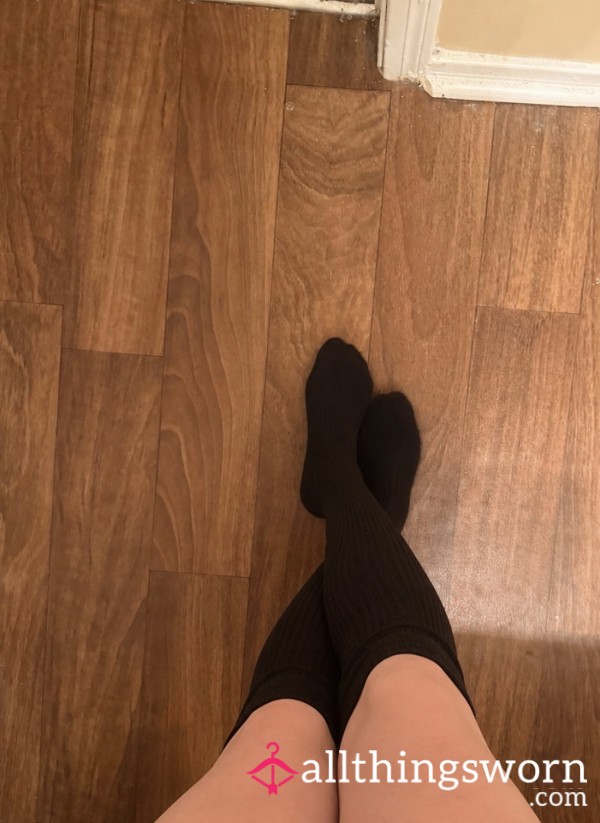 Red Toes ❤️👣