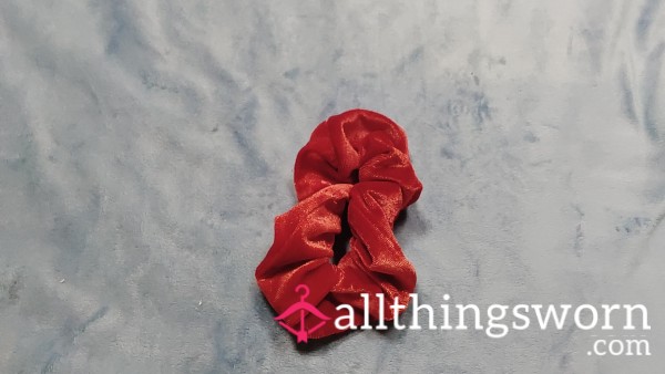 ❤️ Red Velvet Scrunchie ❤️